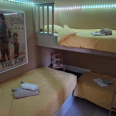 Het Koetshuis, Op 50m Zee, Voor 5 Personen, Centrum Westende Bad, Alle Comfort Middelkerke