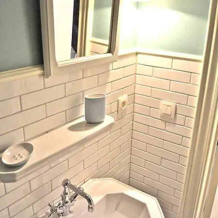 Het Koetshuis, Op 50m Zee, Voor 5 Personen, Centrum Westende Bad, Alle Comfort *